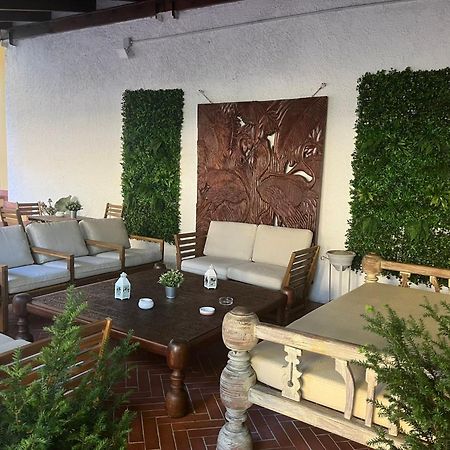 Monolocale Adelaide Abbadesse Guest House Milaan Buitenkant foto